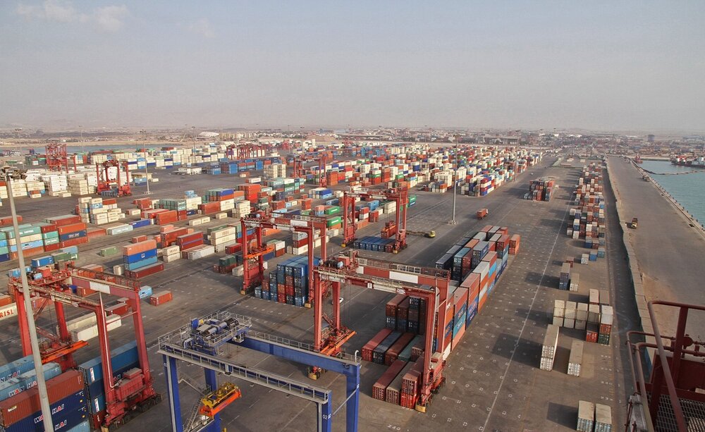 Over 70m tons of goods loaded, unloaded at Iranian ports in 7 months