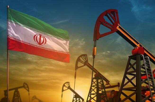 Iran on verge of regaining its oil market share: Bloomberg
