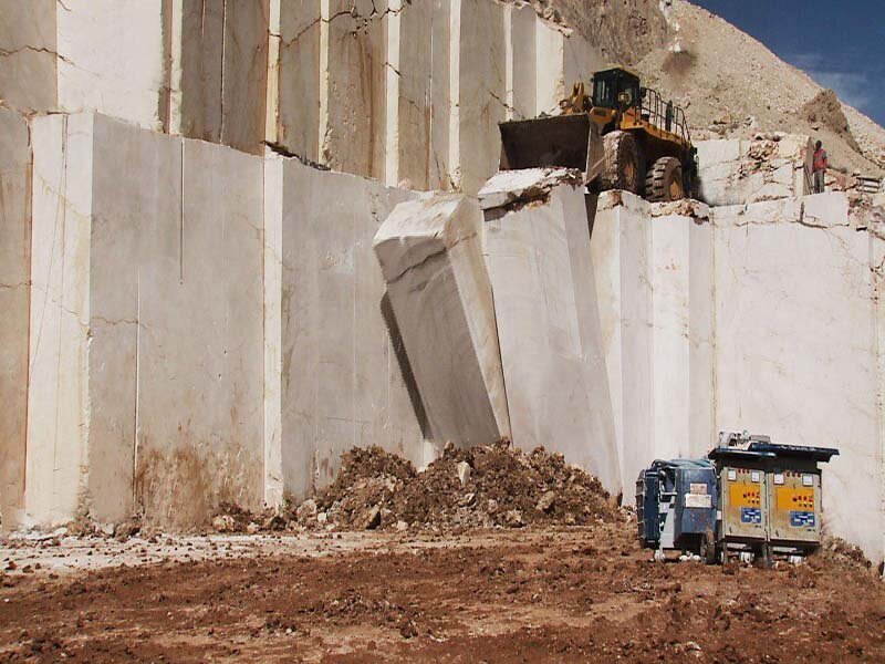 75 idle mines revived in Markazi Province
