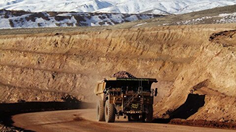 Newmont posts biggest quarterly profit since 2019 on gold surge