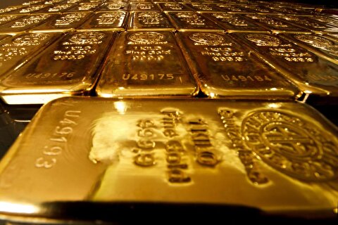 Gold price under pressure from high US bond yields in holiday trading week