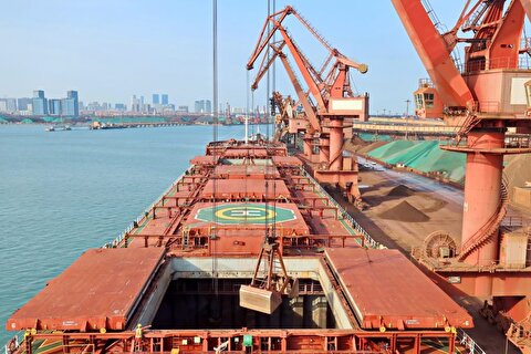 Iron ore price hits four-week high on lower shipments, softer dollar