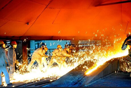 Fire breaks out at Indonesia nickel hub, three injured