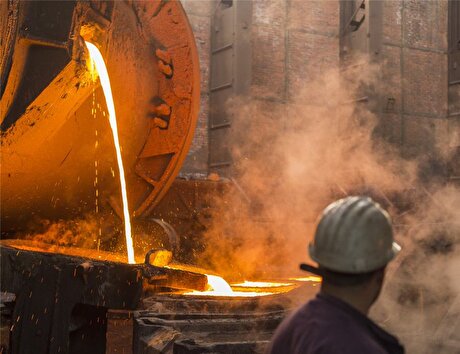 Chinese copper smelters plan exports after surge in LME prices