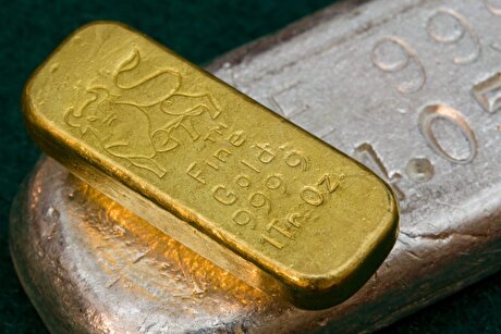 Gold industry sees price rising to near $5,000/oz over 12 months