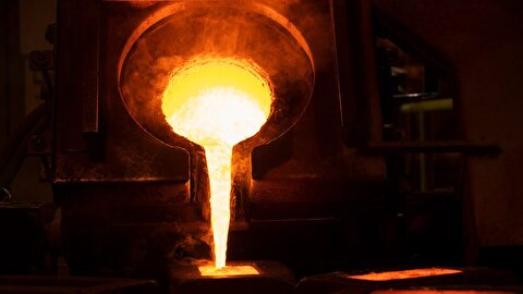 Barrick Mining considers splitting into two entities