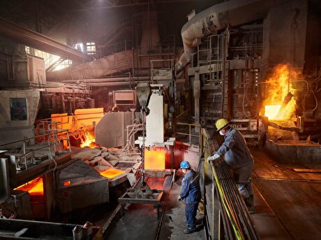 China’s top copper smelters to cut output to combat negative processing fees