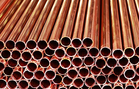 US copper price premium soars to record after Trump tariff moves