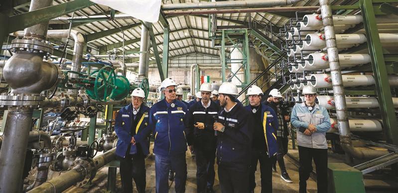 Mobarakeh Steel's development plans are on the right track with the company's good management and technical team.