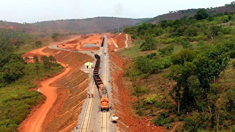 Guinea moves to cancel mining rights of non-compliant companies