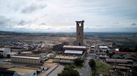 Sibanye-Stillwater rushes to rescue 260 trapped gold miners