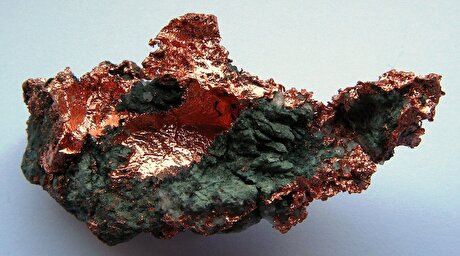 Copper price down after $0 Chinese smelter deal