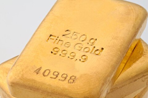 UBS lifts 2026 gold forecasts on US macro risks