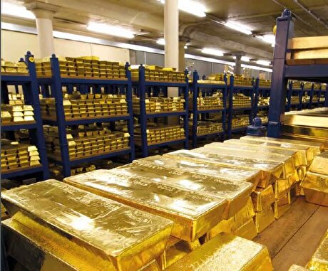 China courts foreign gold reserves to boost global clout