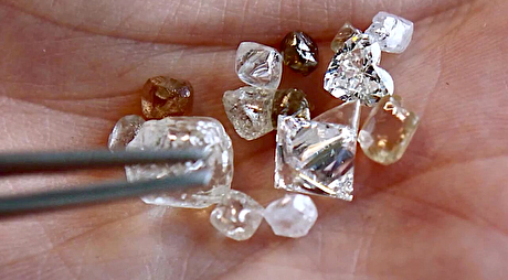 Anglo American posts $3.7B loss on fresh De Beers writedown