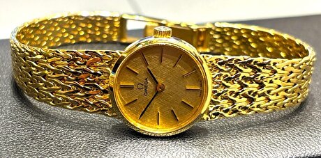 Gold fever sends some vintage luxury watches to the melting furnace