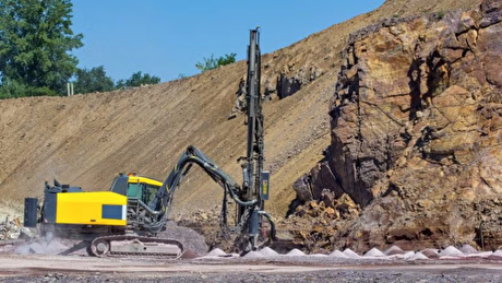 Gold Hunter taps MCL Drilling for 2026 drilling programme