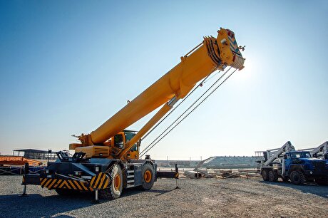 Optimising Heavy Lift Logistics: Strategic Crane Selection for Mine Site Maintenance, Expansion and Shutdowns