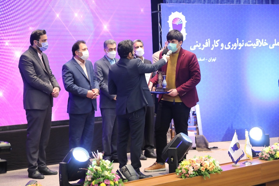 خط پایان نخستین جشنواره ملی خلاقیت، نوآوری و کارآفرینی با معرفی برگزیده گان