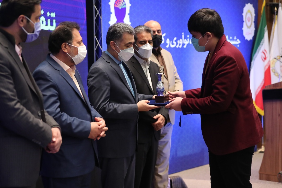 خط پایان نخستین جشنواره ملی خلاقیت، نوآوری و کارآفرینی با معرفی برگزیده گان