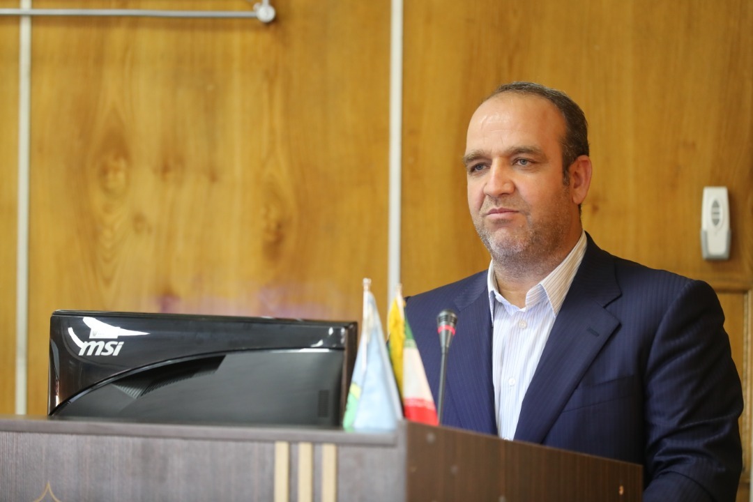 تقدیر عضو هیات عامل و معاونت انسانی بانک از مدافعان سلامت بیمارستان بانک ملی ایران تقدیر عضو هیات عامل و معاونت انسانی بانک از مدافعان سلامت بیمارستان بانک ملی ایران