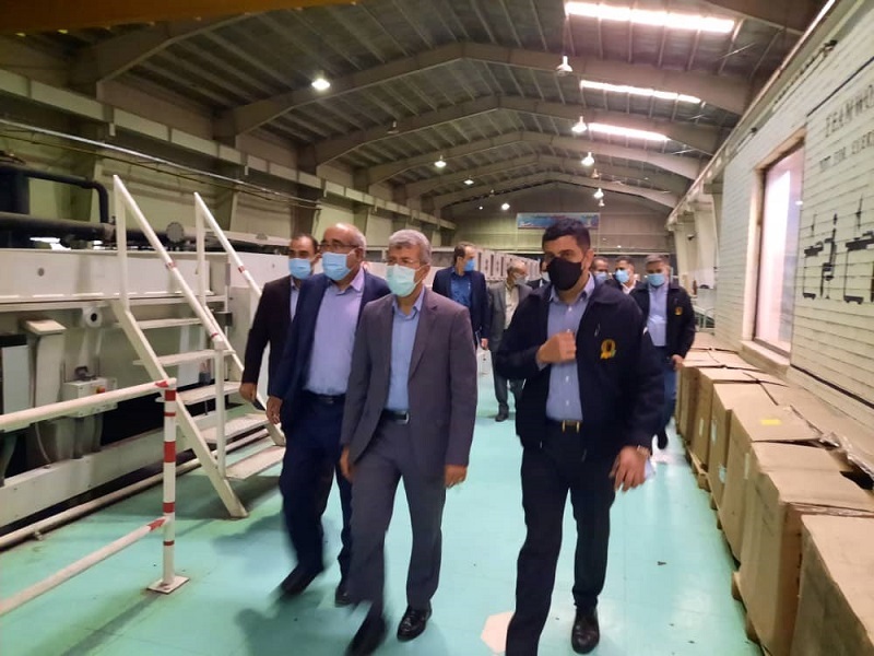 بازدید معاون شعب بانک ملی ایران از دو گروه صنعتی بازدید معاون شعب بانک ملی ایران از دو گروه صنعتی