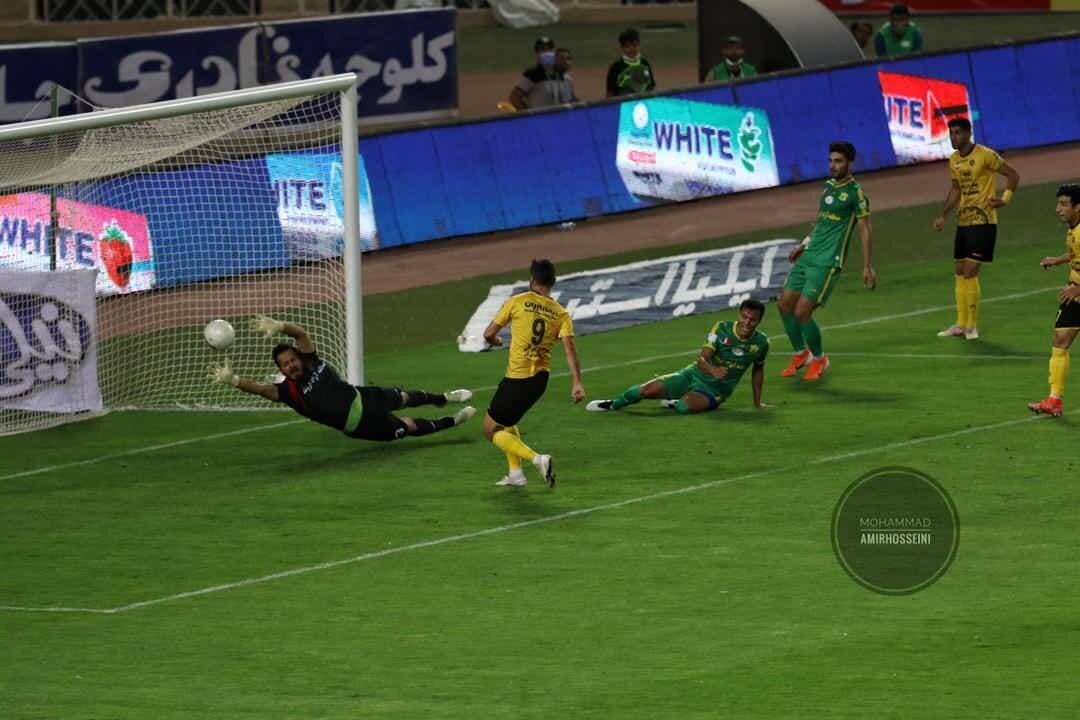 شهباز با این دو گل به تاریخ سپاهان چسبید