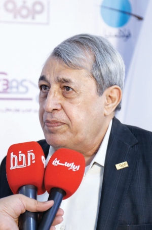 آینده فولاد مبارکه روشن است