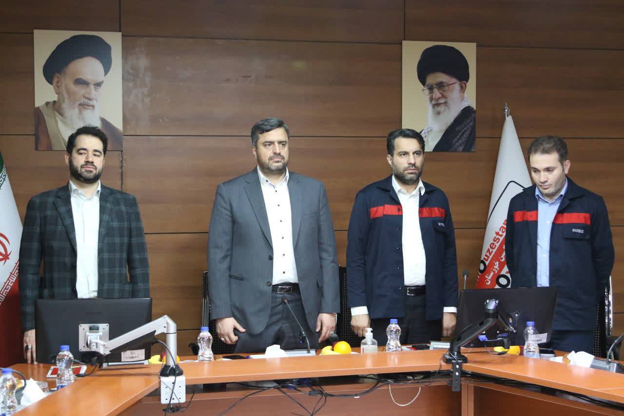 نادری مدیرعامل تاصیکو: تمرکز بر افزایش صادرات محصولات اکسین کنیم/ صادقیان مدیرعامل فولاد اکسین: فولاد اکسین و کارکنان آن را مثل خانواده خود می&zwnj;دانم