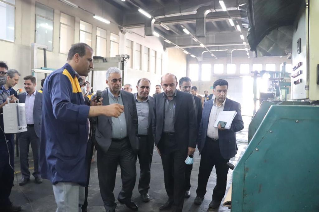 لزوم تغییر ساختار و توسعه سودآوری برای مجتمع شهید قندی یزد/ نظارت و پشتیبانی کامل &laquo;ومعادن&raquo; در پیشبرد برنامه&zwnj;های زیرمجموعه&zwnj;ها