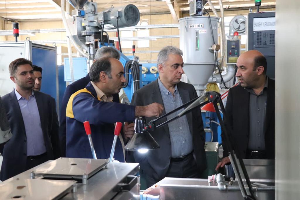 لزوم تغییر ساختار و توسعه سودآوری برای مجتمع شهید قندی یزد/ نظارت و پشتیبانی کامل &laquo;ومعادن&raquo; در پیشبرد برنامه&zwnj;های زیرمجموعه&zwnj;ها