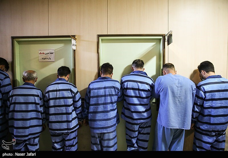 ۱۳ سارق صندوق امانات بانک ملی دستگیر شدند/ بازداشت برخی سارقان در ترکیه/ اکثر اموال صندوق‌ها بازگردانده شد + فیلم و عکس
