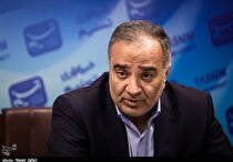 رئیس‌کل بیمه مرکزی: بلوکه شدن ۲۵ درصد وام ارتباطی به بیمه ندارد