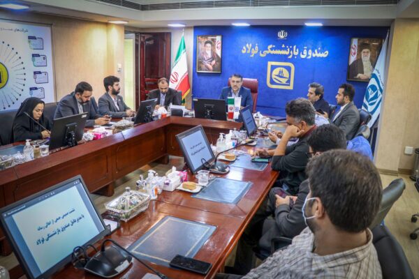 آرامش و آسایش خاطر بازنشستگان صندوق بزرگترین سرمایه ماست/ شرکت‌های صندوق به ۱۰۰ هزار میلیارد تومان سرمایه گذاری جدید نیاز دارند/ تخریب کنندگان دو ماه قبل از آمدنم به صندوق تخریب را شروع کردند/ بی توجهی ما به حاشیه‌ها منفعت طلبان را عصبانی کرده است