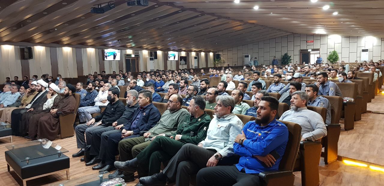 شرکت فولاد خوزستان در تولید، صادرات و مسوولیت اجتماعی و معنوی پیشتاز است
