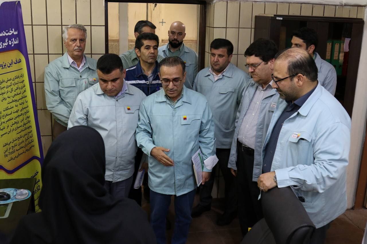 دستگاه اندازه&zwnj;گیری میزان آهن کل و فلزی در آهن اسفنجی در فولاد خوزستان ساخته شد