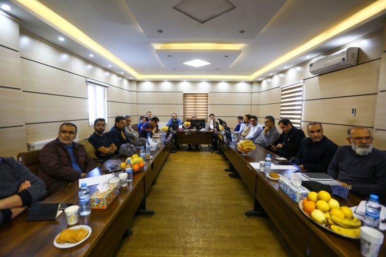 گسترش فعالیت‌های اکتشافی صبانور/ اجرای طرح‌های پیشران «ومعادن» در کردستان با جدیت دنبال می‌شود