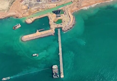 اتمام عملیات ساخت و شناورسازی «بزرگ‌ترین سازه آبگیر و آبگذر دریایی جهان» در چابهار