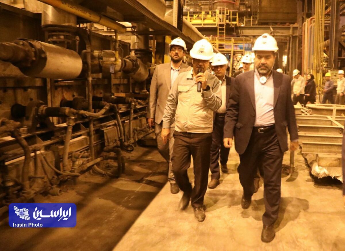 توسعه و آبادانی شهرستان لنجان با پشتیبانی صنعت