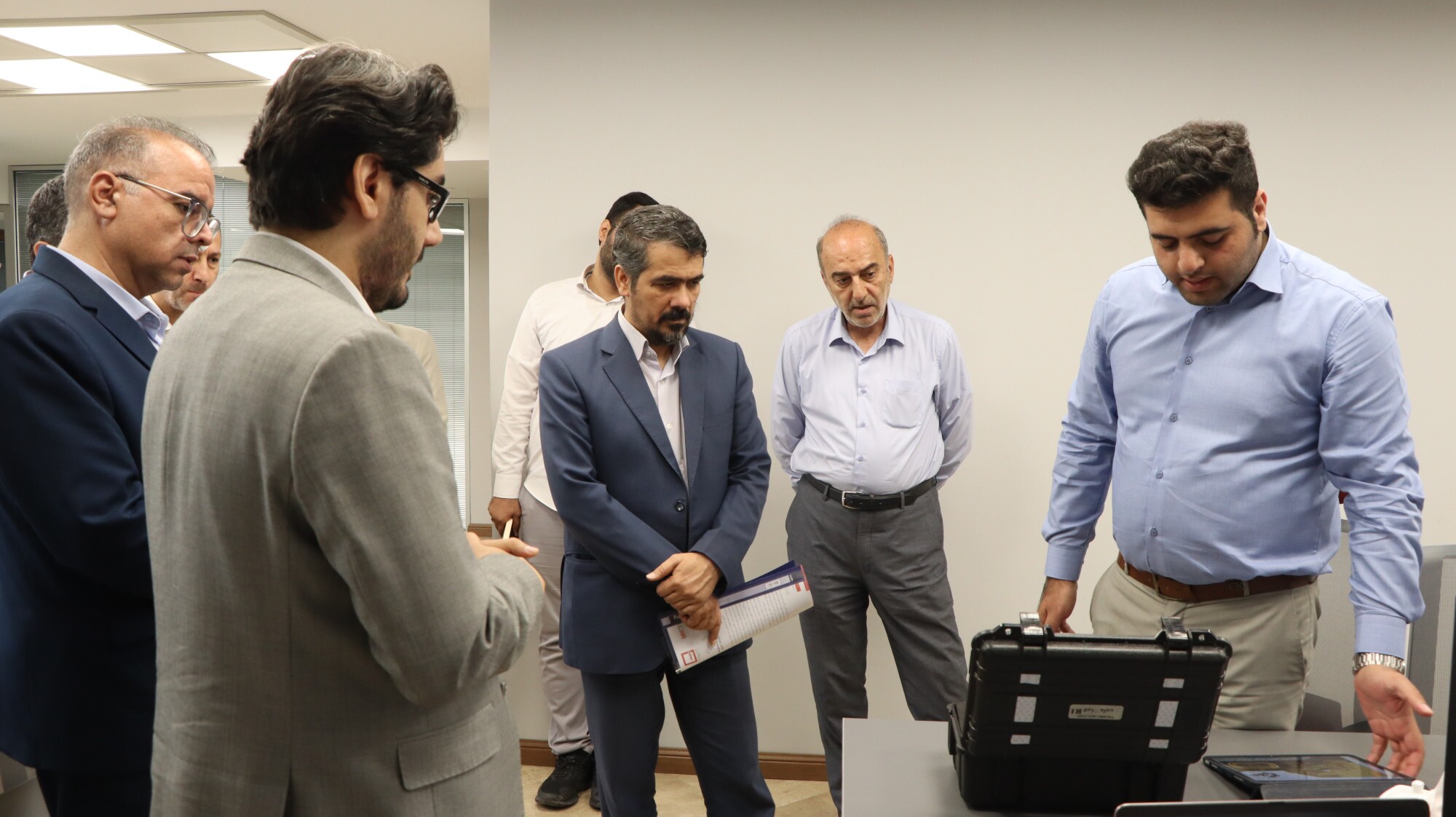 معدنکاران و فناوران از ظرفیت‌های قانون معادن و معافیت مالیاتی استفاده کنند/