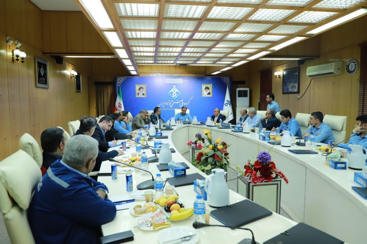 اولین جلسه هم اندیشی مدیران شرکتهای فولادی استان خوزستان در گروه ملی صنعتی فولاد ایران برگزار شد اولین جلسه هم اندیشی مدیران شرکتهای فولادی استان خوزستان در گروه ملی صنعتی فولاد ایران برگزار شد