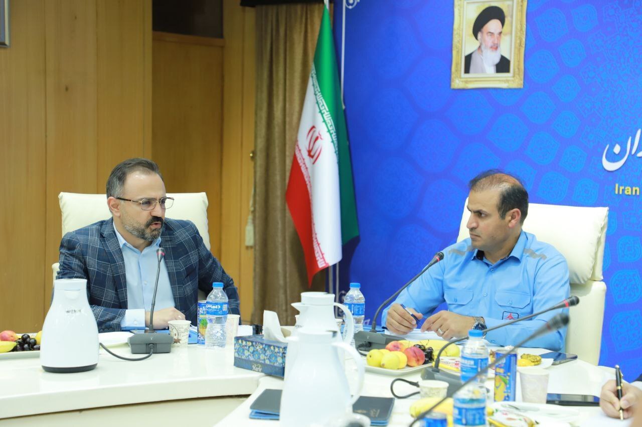 اولین جلسه هم اندیشی مدیران شرکتهای فولادی استان خوزستان در گروه ملی صنعتی فولاد ایران برگزار شد اولین جلسه هم اندیشی مدیران شرکتهای فولادی استان خوزستان در گروه ملی صنعتی فولاد ایران برگزار شد