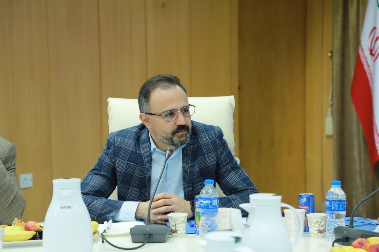 اولین جلسه هم اندیشی مدیران شرکتهای فولادی استان خوزستان در گروه ملی صنعتی فولاد ایران برگزار شد اولین جلسه هم اندیشی مدیران شرکتهای فولادی استان خوزستان در گروه ملی صنعتی فولاد ایران برگزار شد