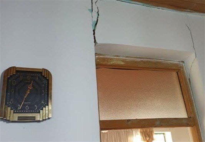 گسل یا معدن زغال سنگ؛ علت تخریب خانه‌ها و فرونشست روستای