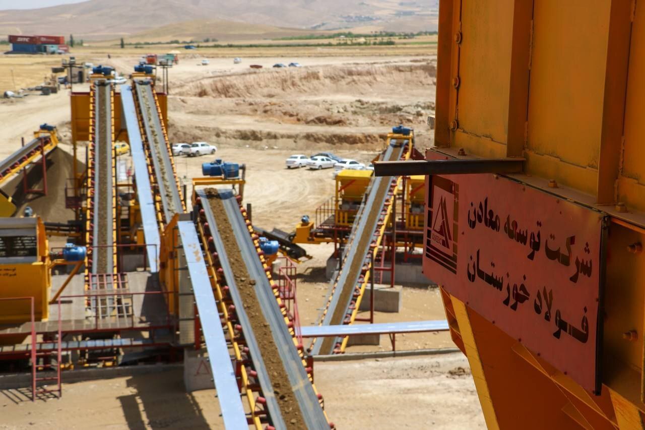 فولاد خوزستان اولین معدن سنگ آهن ۱۰۰٪ مالکیتی خود را به بهره برداری رساند فولاد خوزستان اولین معدن سنگ آهن ۱۰۰٪ مالکیتی خود را به بهره برداری رساند
