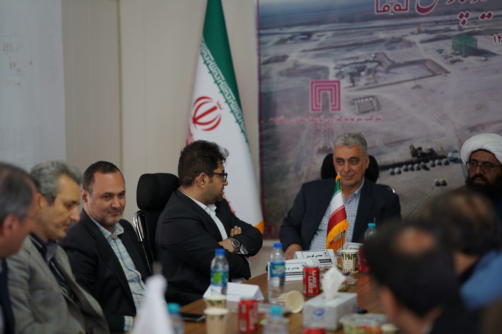 بازدید مدیرعامل «ومعادن» از پروژه احیا مستقیم فولاد اقلید