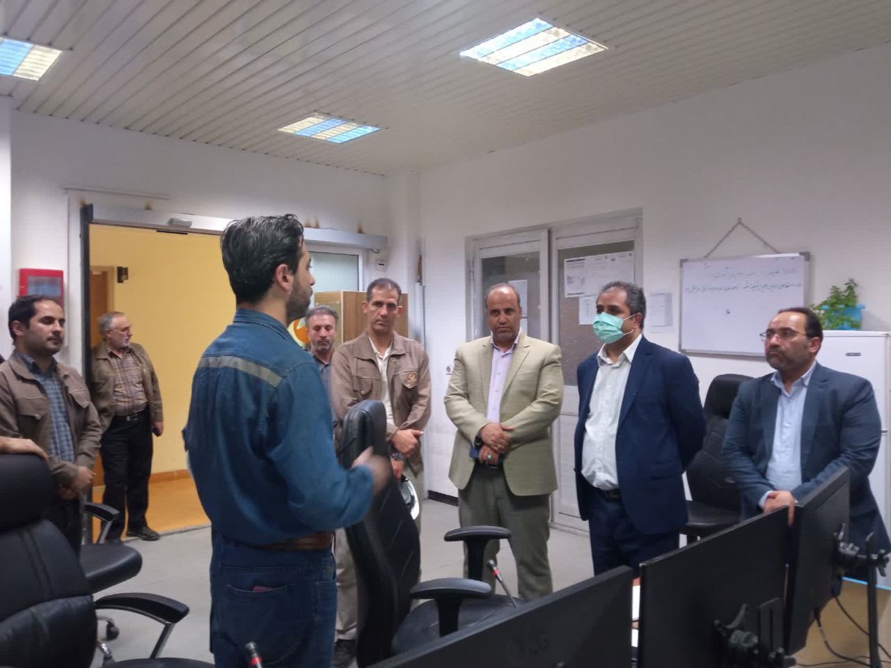 بازدید مدیر عامل شرکت آلومینای ایران از مجموعه‌های آلومینا، آلومینیوم و واسطه سنگین