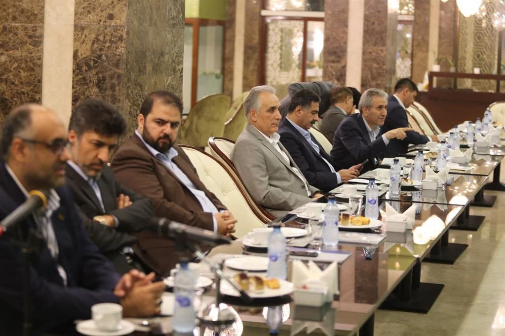 نقش مثبت بانک‌ها در افزایش ظرفیت مالی صنایع معدنی و فولادی/ افتتاح کارخانه آهن‌ اسفنجی شرکت تا پایان دولت سیزدهم