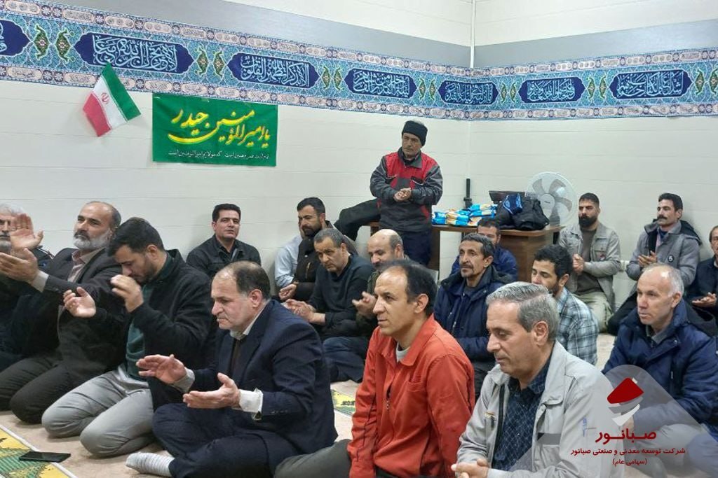 گرامیداشت ایام‌الله دهه فجر در مجتمع شهرک صبانور
