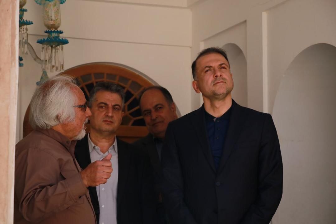 مدیرعامل شرکت ملی صنایع مس ایران از عمارت «حاج‌آقا علی» رفسنجان بازدید کرد